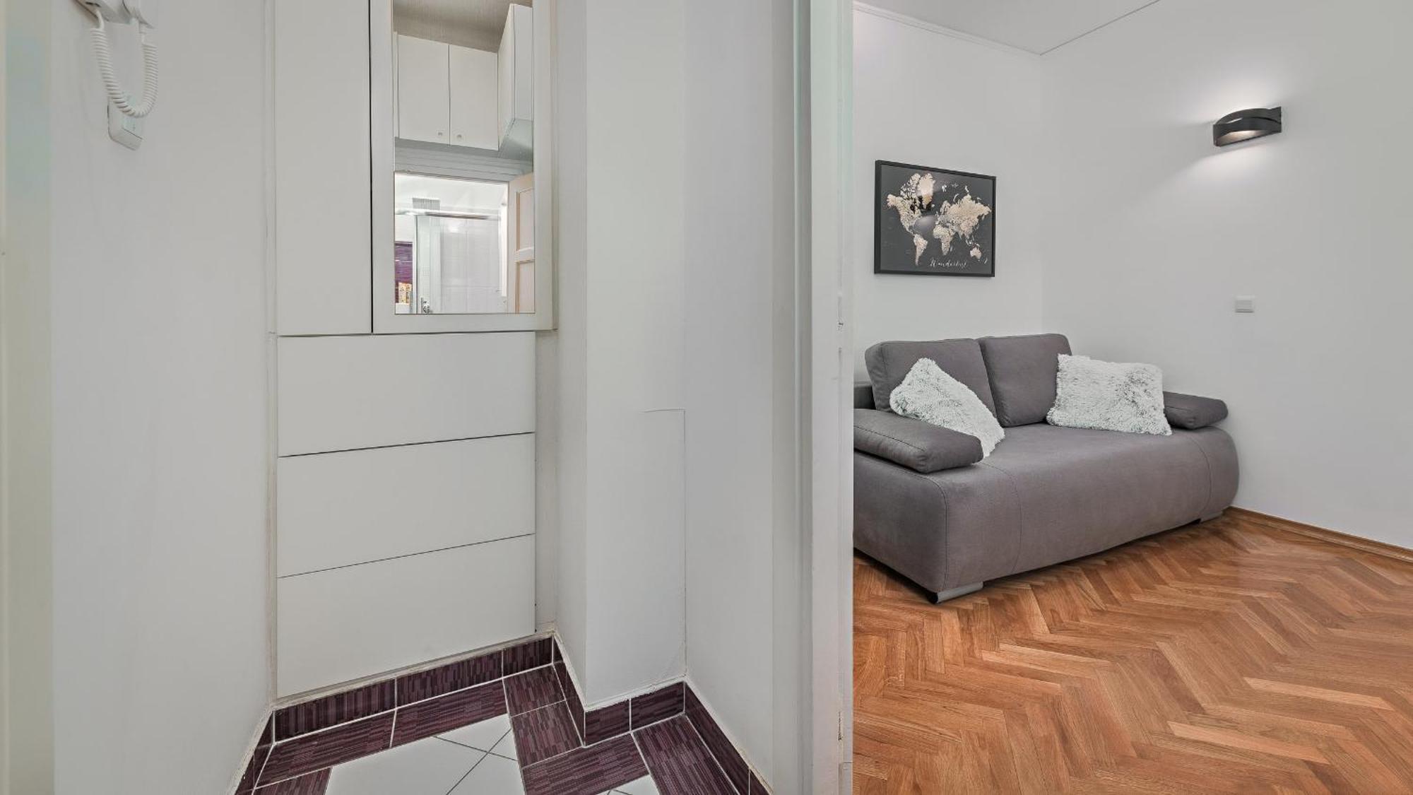 Iva'S Central Apartment Zagreb Ngoại thất bức ảnh
