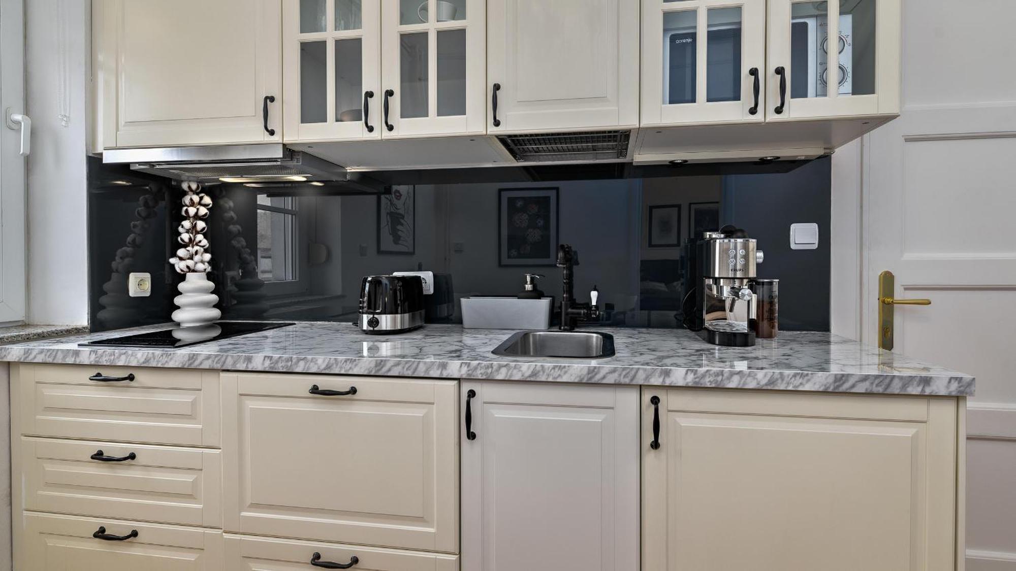 Iva'S Central Apartment Zagreb Ngoại thất bức ảnh