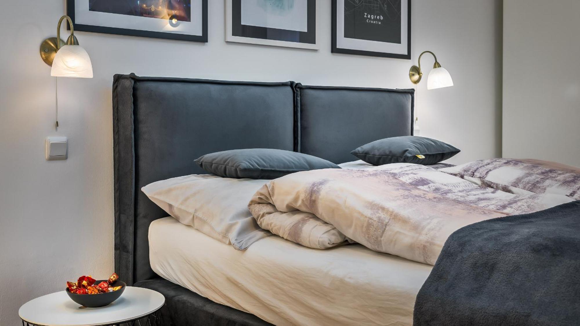 Iva'S Central Apartment Zagreb Ngoại thất bức ảnh